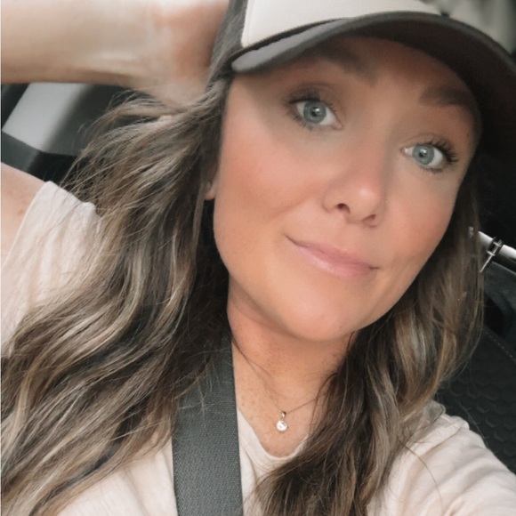 Meet your Posher, Kaylee - Picture 1 of 1